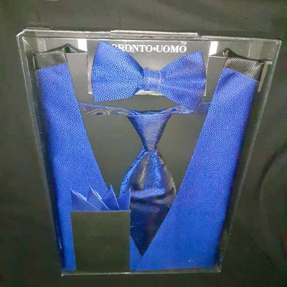 Boxed Gift set Pronto Uomo Vest, Tie, Bowtie, Faux Pocket Hankie Set - Picture 9 of 16